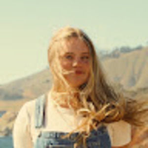 Meet your Posher, Roxy